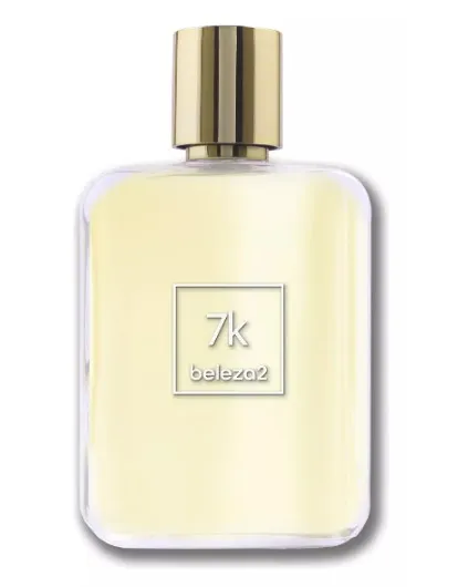 Frasco de perfume Beleza2 7K com vidro transparente, líquido amarelo-claro e tampa metálica dourada espelhada, com rótulo central minimalista em fundo claro.